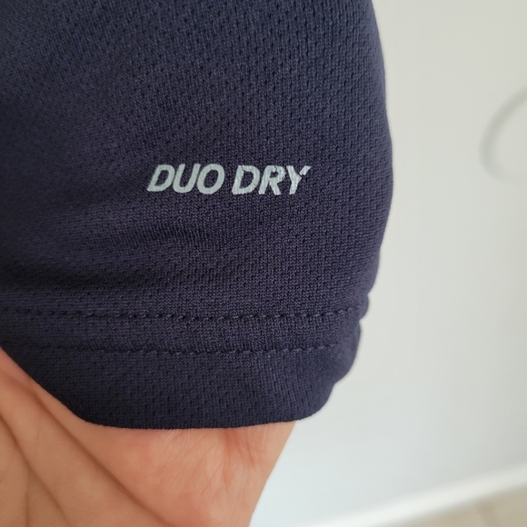 Champion short sleeve workout shirt size L - Picture 9 of 11